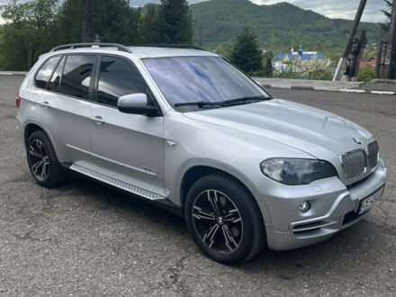 Серый БМВ Х5, объемом двигателя 3 л и пробегом 320 тыс. км за 14500 $, фото 1 на Automoto.ua