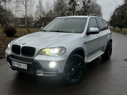 Серый БМВ Х5, объемом двигателя 2.99 л и пробегом 323 тыс. км за 15000 $, фото 1 на Automoto.ua