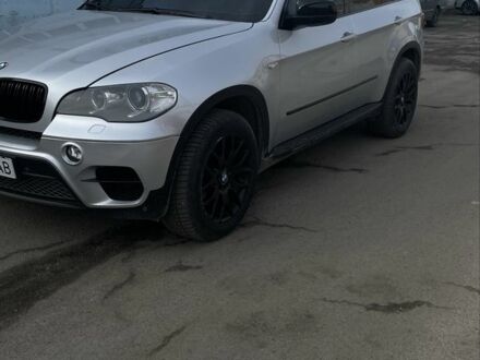 БМВ Х5 2010 в Запорожье на Automoto.ua Серый БМВ Х5, объемом двигателя 4.4 л и пробегом 270 тыс. км за 13000 $, фото 1 на Automoto.ua