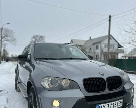 Серый БМВ Х5, объемом двигателя 3 л и пробегом 167 тыс. км за 17800 $, фото 1 на Automoto.ua