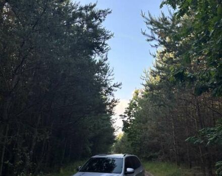 Серый БМВ Х5, объемом двигателя 3 л и пробегом 300 тыс. км за 17500 $, фото 1 на Automoto.ua