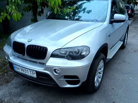 Сірий БМВ Х5, об'ємом двигуна 3 л та пробігом 200 тис. км за 13200 $, фото 1 на Automoto.ua