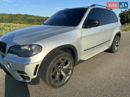 БМВ Х5 2010 в Киеве на Automoto.ua Серый БМВ Х5, объемом двигателя 2.98 л и пробегом 310 тыс. км за 11900 $, фото 1 на Automoto.ua