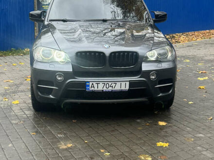 Серый БМВ Х5, объемом двигателя 2.99 л и пробегом 280 тыс. км за 14999 $, фото 1 на Automoto.ua