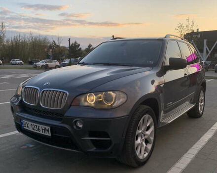 Серый БМВ Х5, объемом двигателя 2.99 л и пробегом 301 тыс. км за 15500 $, фото 1 на Automoto.ua