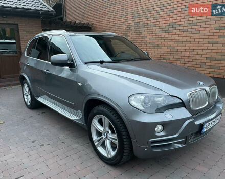 Серый БМВ Х5, объемом двигателя 3 л и пробегом 286 тыс. км за 16900 $, фото 1 на Automoto.ua