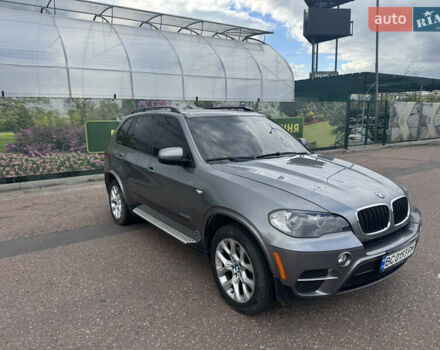 Сірий БМВ Х5, об'ємом двигуна 3 л та пробігом 170 тис. км за 14700 $, фото 1 на Automoto.ua