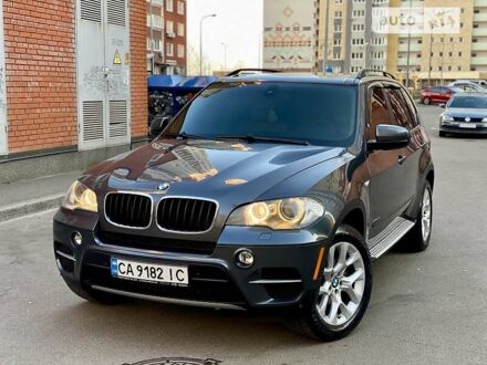 БМВ Х5 2010 у Києві на Automoto.ua Сірий БМВ Х5, об'ємом двигуна 3 л та пробігом 238 тис. км за 13999 $, фото 1 на Automoto.ua