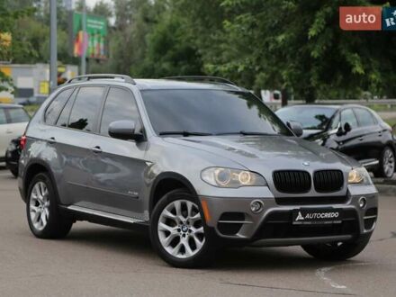 Серый БМВ Х5, объемом двигателя 3 л и пробегом 227 тыс. км за 11900 $, фото 1 на Automoto.ua