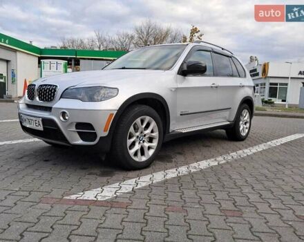 Серый БМВ Х5, объемом двигателя 2.98 л и пробегом 189 тыс. км за 15999 $, фото 1 на Automoto.ua