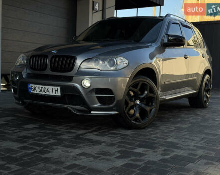 Сірий БМВ Х5, об'ємом двигуна 2.99 л та пробігом 242 тис. км за 18399 $, фото 1 на Automoto.ua
