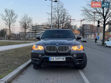 БМВ Х5 2010 в Киеве на Automoto.ua Серый БМВ Х5, объемом двигателя 3 л и пробегом 263 тыс. км за 17200 $, фото 1 на Automoto.ua