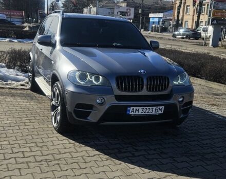 Серый БМВ Х5, объемом двигателя 3 л и пробегом 249 тыс. км за 23300 $, фото 1 на Automoto.ua