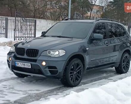 Серый БМВ Х5, объемом двигателя 3 л и пробегом 353 тыс. км за 15850 $, фото 1 на Automoto.ua
