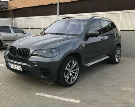 Серый БМВ Х5, объемом двигателя 3.5 л и пробегом 330 тыс. км за 14500 $, фото 1 на Automoto.ua