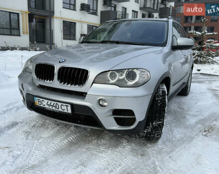 Серый БМВ Х5, объемом двигателя 3 л и пробегом 321 тыс. км за 15200 $, фото 1 на Automoto.ua