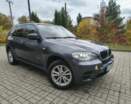 Серый БМВ Х5, объемом двигателя 3 л и пробегом 279 тыс. км за 13093 $, фото 1 на Automoto.ua