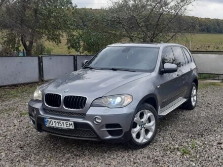 БМВ Х5 2011 у Бучаче на Automoto.ua Сірий БМВ Х5, об'ємом двигуна 3 л та пробігом 240 тис. км за 16900 $, фото 1 на Automoto.ua