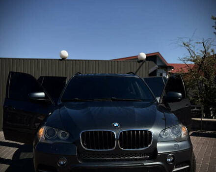 Серый БМВ Х5, объемом двигателя 2.98 л и пробегом 255 тыс. км за 11000 $, фото 1 на Automoto.ua