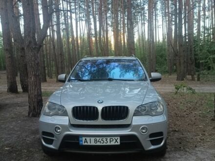 БМВ Х5 2011 у Ирпене на Automoto.ua Сірий БМВ Х5, об'ємом двигуна 3 л та пробігом 256 тис. км за 12000 $, фото 1 на Automoto.ua