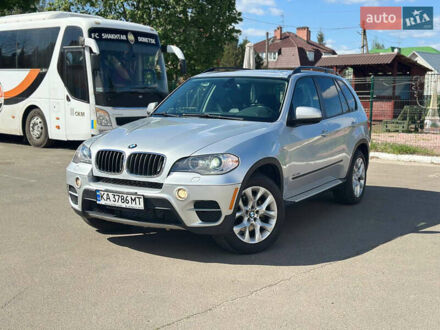 БМВ Х5 2011 у Києві на Automoto.ua Сірий БМВ Х5, об'ємом двигуна 2.98 л та пробігом 186 тис. км за 13500 $, фото 1 на Automoto.ua