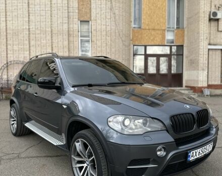 Серый БМВ Х5, объемом двигателя 3 л и пробегом 320 тыс. км за 13700 $, фото 1 на Automoto.ua