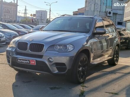 Серый БМВ Х5, объемом двигателя 3 л и пробегом 179 тыс. км за 11940 $, фото 1 на Automoto.ua