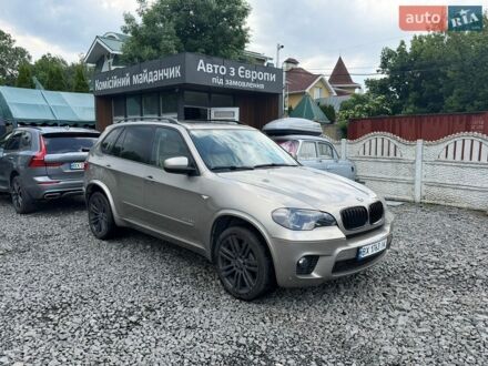 Серый БМВ Х5, объемом двигателя 3 л и пробегом 248 тыс. км за 20999 $, фото 1 на Automoto.ua