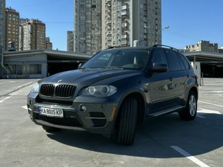 Серый БМВ Х5, объемом двигателя 3 л и пробегом 162 тыс. км за 19983 $, фото 1 на Automoto.ua
