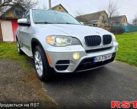 Серый БМВ Х5, объемом двигателя 3 л и пробегом 169 тыс. км за 13500 $, фото 1 на Automoto.ua