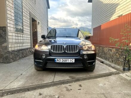 БМВ Х5 2011 в Закарпатье на Automoto.ua Серый БМВ Х5, объемом двигателя 3.5 л и пробегом 182 тыс. км за 20500 $, фото 1 на Automoto.ua