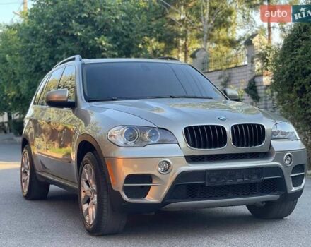 Сірий БМВ Х5, об'ємом двигуна 2.98 л та пробігом 262 тис. км за 13900 $, фото 1 на Automoto.ua