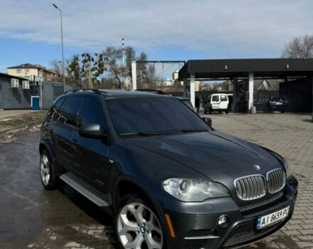 Серый БМВ Х5, объемом двигателя 3 л и пробегом 220 тыс. км за 21900 $, фото 1 на Automoto.ua