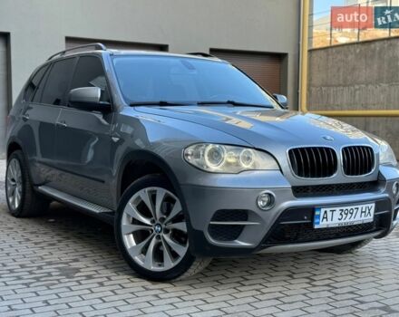 Серый БМВ Х5, объемом двигателя 3 л и пробегом 250 тыс. км за 11999 $, фото 1 на Automoto.ua
