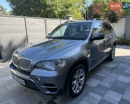 Серый БМВ Х5, объемом двигателя 3 л и пробегом 153 тыс. км за 16900 $, фото 1 на Automoto.ua