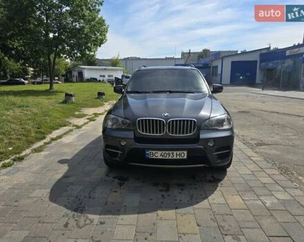 Серый БМВ Х5, объемом двигателя 2.99 л и пробегом 310 тыс. км за 19500 $, фото 1 на Automoto.ua