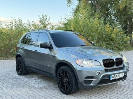 Сірий БМВ Х5, об'ємом двигуна 2.98 л та пробігом 205 тис. км за 12000 $, фото 1 на Automoto.ua