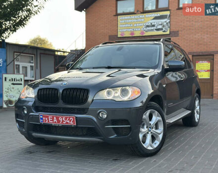 Серый БМВ Х5, объемом двигателя 3 л и пробегом 207 тыс. км за 17200 $, фото 1 на Automoto.ua