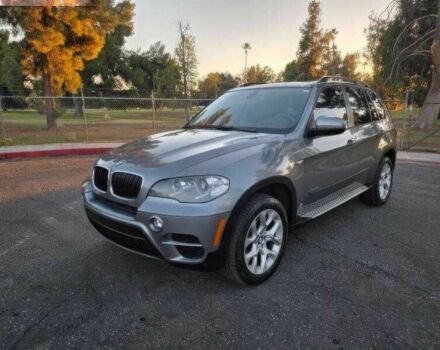 Сірий БМВ Х5, об'ємом двигуна 3 л та пробігом 123 тис. км за 2100 $, фото 1 на Automoto.ua