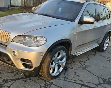 Серый БМВ Х5, объемом двигателя 3 л и пробегом 377 тыс. км за 17800 $, фото 1 на Automoto.ua