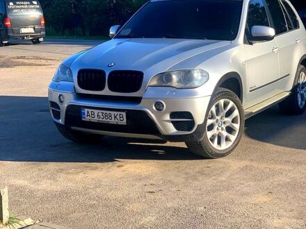 Серый БМВ Х5, объемом двигателя 3 л и пробегом 216 тыс. км за 16000 $, фото 1 на Automoto.ua