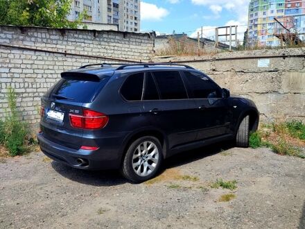 БМВ Х5 2012 у Лубнах на Automoto.ua Сірий БМВ Х5, об'ємом двигуна 30 л та пробігом 211 тис. км за 15500 $, фото 1 на Automoto.ua