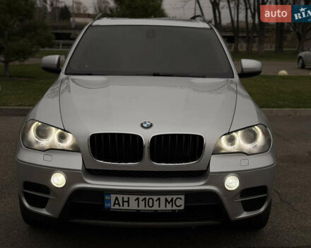 Сірий БМВ Х5, об'ємом двигуна 3 л та пробігом 198 тис. км за 18500 $, фото 1 на Automoto.ua