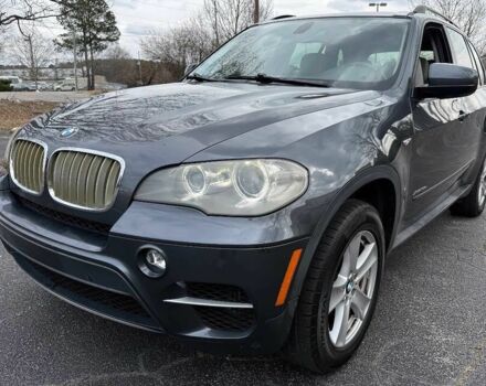 Серый БМВ Х5, объемом двигателя 3 л и пробегом 93 тыс. км за 8700 $, фото 1 на Automoto.ua