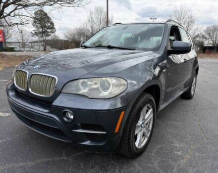 Серый БМВ Х5, объемом двигателя 3 л и пробегом 109 тыс. км за 3400 $, фото 1 на Automoto.ua