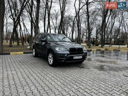 Сірий БМВ Х5, об'ємом двигуна 2.98 л та пробігом 234 тис. км за 15000 $, фото 1 на Automoto.ua