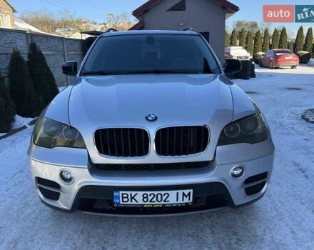 Серый БМВ Х5, объемом двигателя 2.98 л и пробегом 288 тыс. км за 13600 $, фото 1 на Automoto.ua