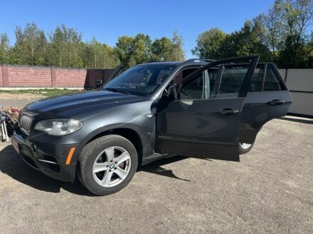 Серый БМВ Х5, объемом двигателя 3 л и пробегом 251 тыс. км за 13800 $, фото 1 на Automoto.ua