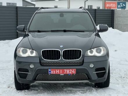 Серый БМВ Х5, объемом двигателя 3 л и пробегом 253 тыс. км за 17700 $, фото 1 на Automoto.ua