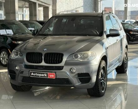 Серый БМВ Х5, объемом двигателя 3 л и пробегом 164 тыс. км за 12490 $, фото 1 на Automoto.ua